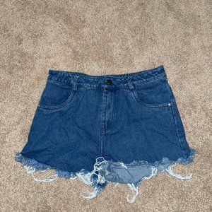 Casual jean shorts
